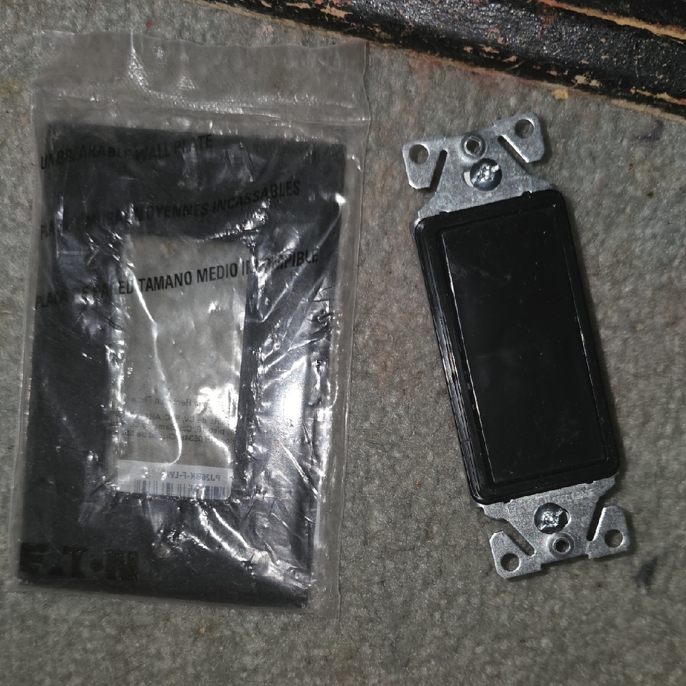 Light Switch And Wall Plate